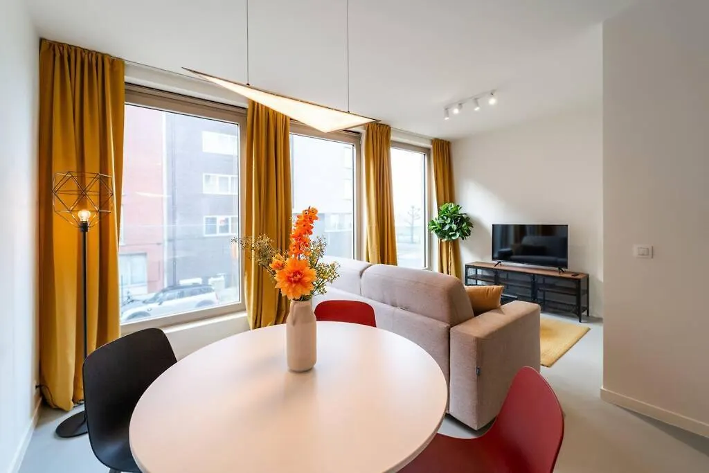 Chic 2-Bedroom Haven In Αμβέρσα